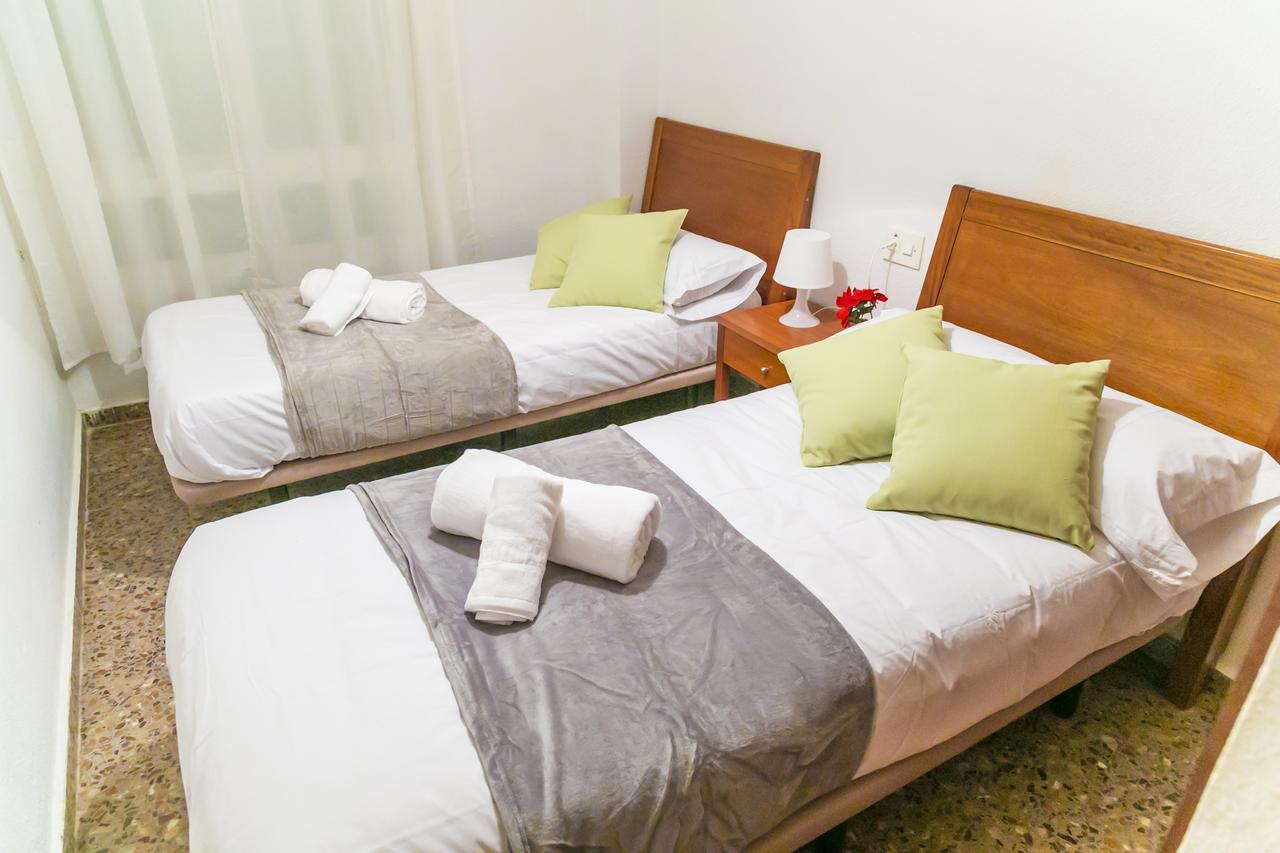 Homely Apartments Playa De Los Locos Torrevieja Bagian luar foto