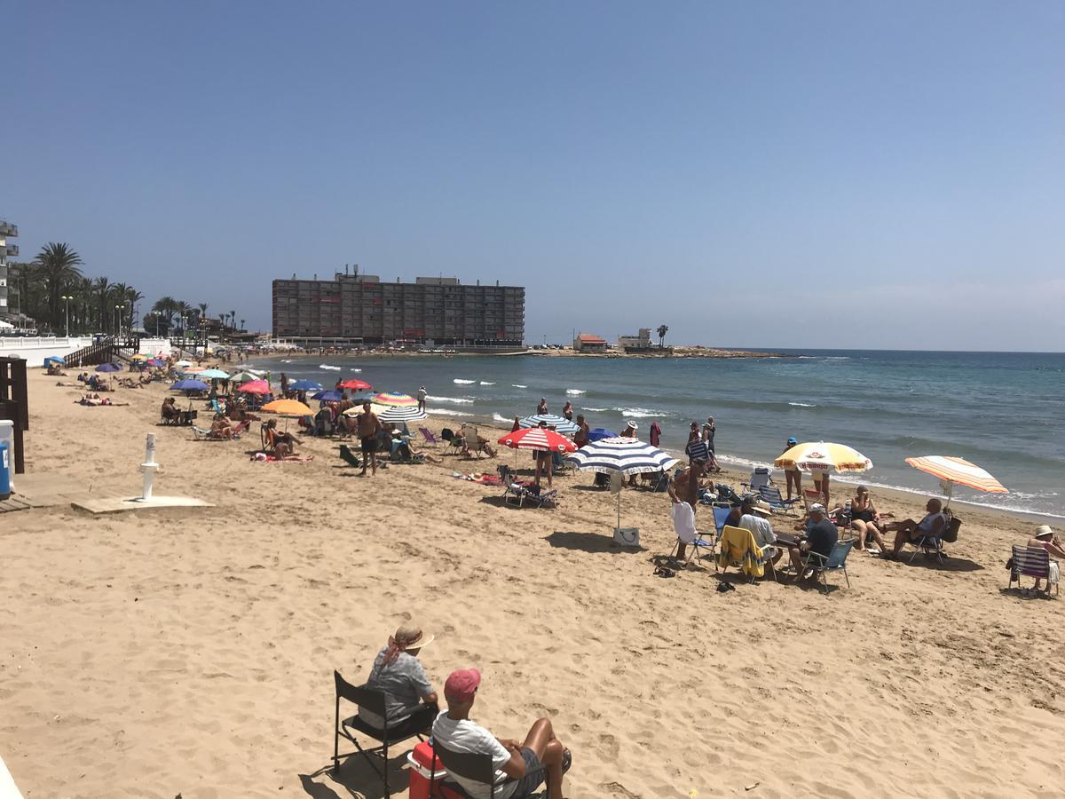 Homely Apartments Playa De Los Locos Torrevieja Bagian luar foto
