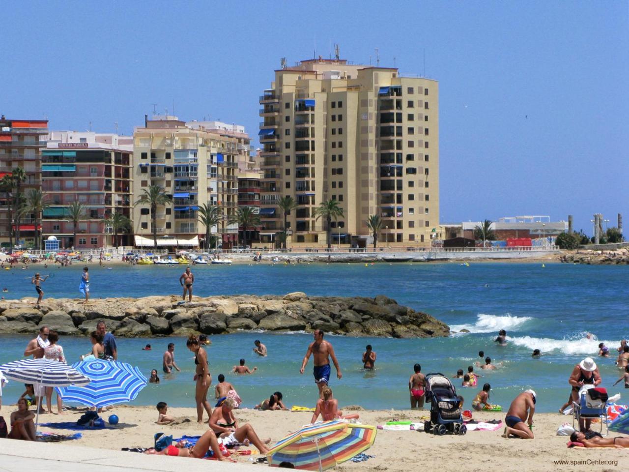 Homely Apartments Playa De Los Locos Torrevieja Bagian luar foto
